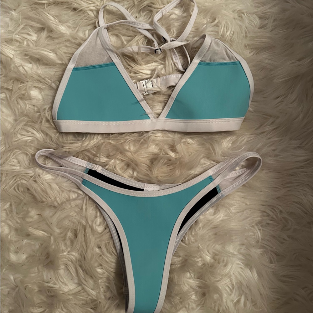 Hoaka Neoprene Bikini Top Size Medium+